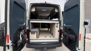 MAN TGE Cha CD 3.180 2.0 EU6 FWD 130 kW 8AT SW