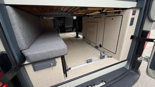 MAN TGE Cha CD 3.180 2.0 EU6 FWD 130 kW 8AT SW