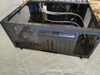 Caja PC Aerocool Strike X