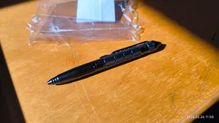 Bolígrafo Táctico Negro