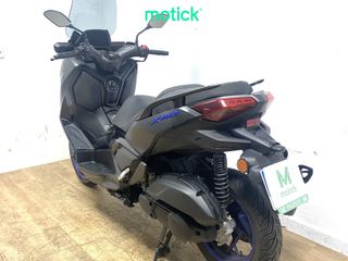 YAMAHA XMAX 125