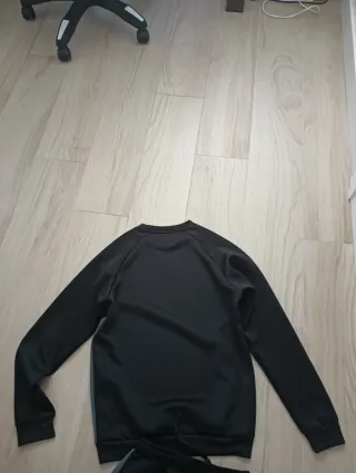 Conjunto McKenzie Negro Talla M