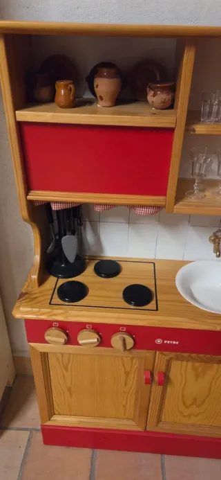 Cocina de Juguete de Madera maciza. PEYBE