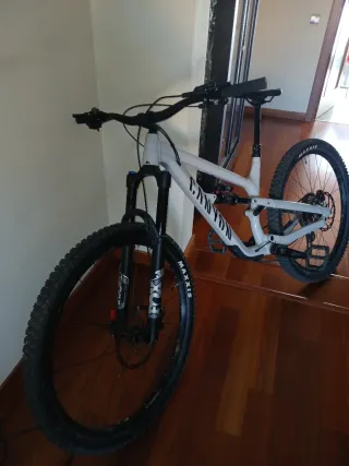 Canyon Spectral 6 (Prezzo negoziabile)