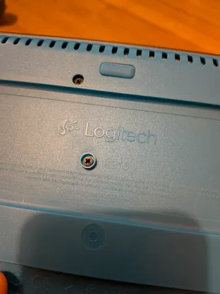 Teclado Logitech K310 Negro/Blanco