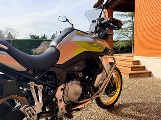 VOGE 900DSX Adventure Moto Cambio por KOVE 800