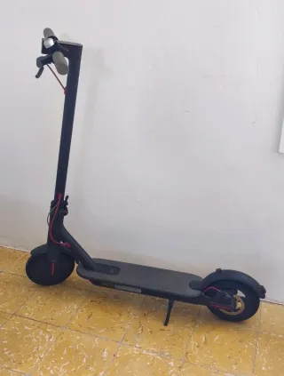 Patinete Eléctrico Xiaomi Mi M365