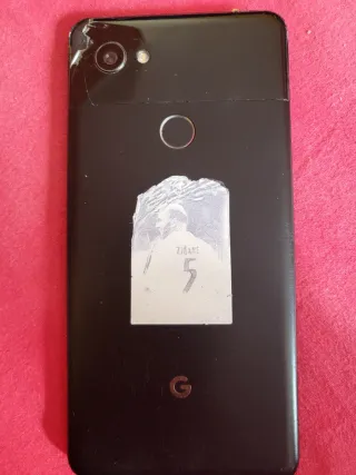 4 móviles: Z Flip 3, Pixel 2XL, ZTE, Huawei