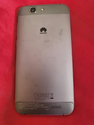 4 móviles: Z Flip 3, Pixel 2XL, ZTE, Huawei