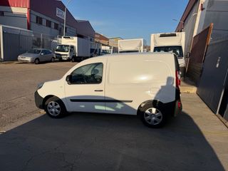 Nissan NV250 2021
