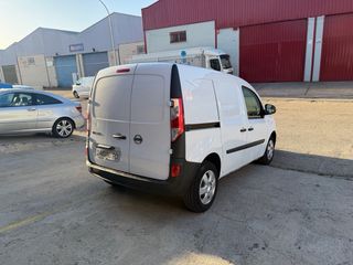 Nissan NV250 2021