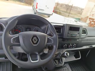Renault Master 2.3 FURGON L2H2 135CV 3500KG