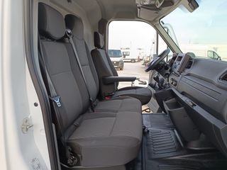 Renault Master 2.3 FURGON L2H2 135CV 3500KG