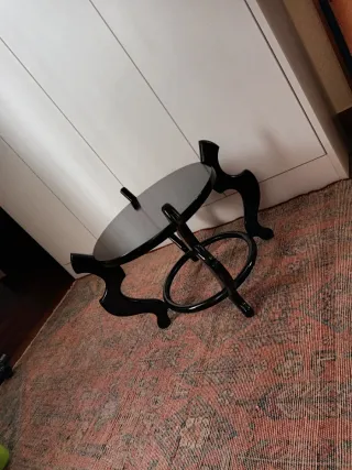 Mesita baja estilo oriental. Lacado negro
