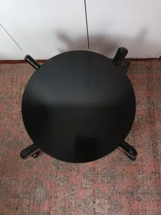 Mesita baja estilo oriental. Lacado negro