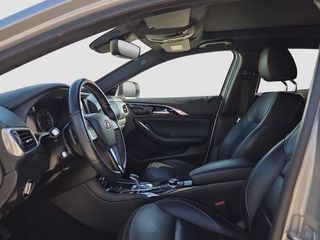 Infiniti QX30 2.2d Premium 7DCT AWD