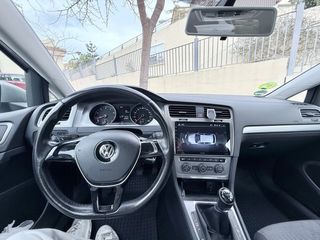 Volkswagen Golf 2013