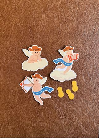 Set Libreta, Stickers y Postal IN BETWEEN