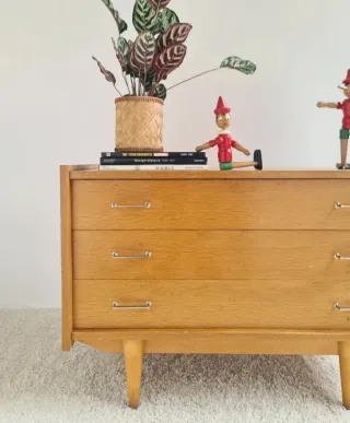 Cómoda Mid-Century. Francia, 60s.