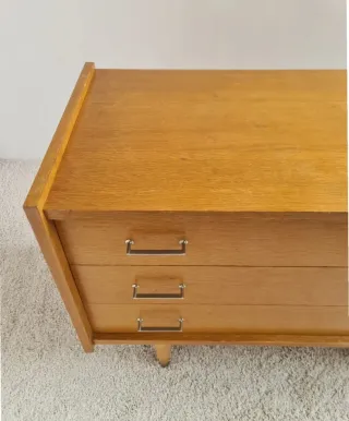 Cómoda Mid-Century. Francia, 60s.