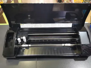 Silhouette Cameo Cortadora Negra