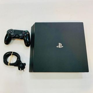 CONSOLA PS4 PRO CON CABLES Y MANDO