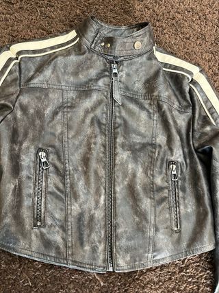 Cazadora Biker Bershka Marrón Franjas
