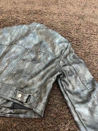 Cazadora Biker Bershka Marrón Franjas