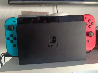 Nintendo Switch OLED + Mario Maker 2 y Luigi Mansi
