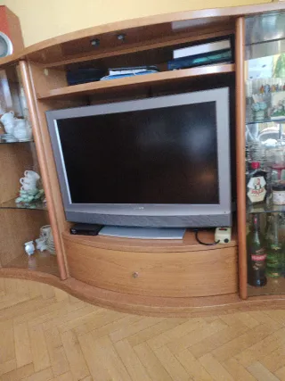 Mueble TV Bouser madera y cristal