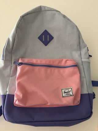 Mochila Herschel y estuches Legami