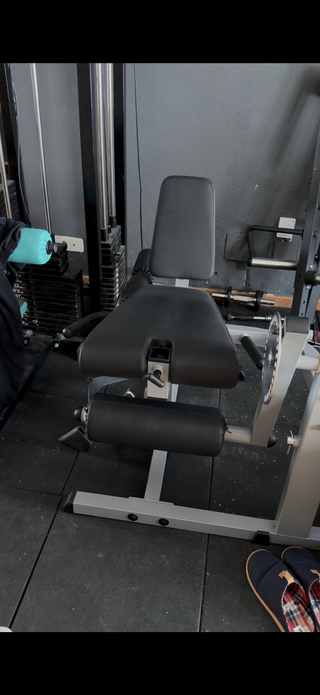 Máquina Cuádriceps/Femoral