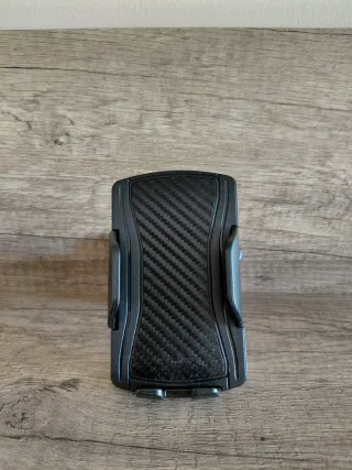 Sujetamóvil para coche nuevo