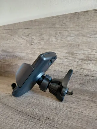 Sujetamóvil para coche nuevo