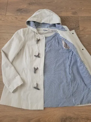 Parka beige mujer con capucha