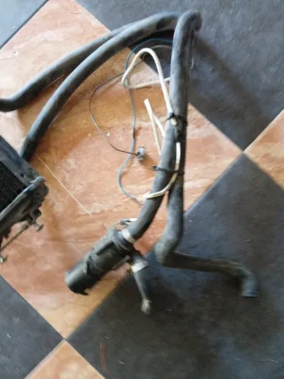 Radiador + Bomba Eléctrica M3