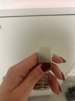 Reloj Guess Plateado