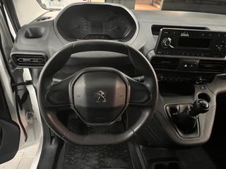 Peugeot Partner 2021