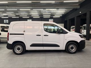 Peugeot Partner 2021