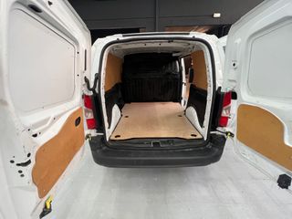 Peugeot Partner 2021