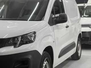 Peugeot Partner 2021