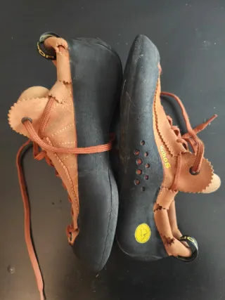 Pies de gato La Sportiva Mythos