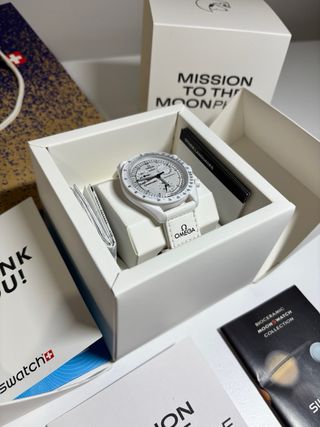 Swatch x Omega Moonswatch Mission to the Moonphase