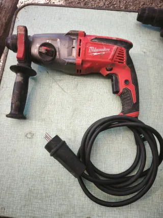 Martillo combinado Milwaukee PH 26 T