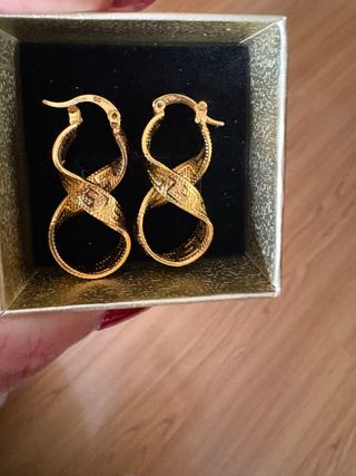 Pendientes Oro Forma 8 Golfi