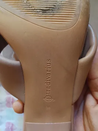 Chanclas Stradivarius Beige