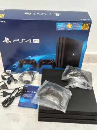PS4 Pro 1TB Chasis G + 2 Mandos V2 + Pack juegos