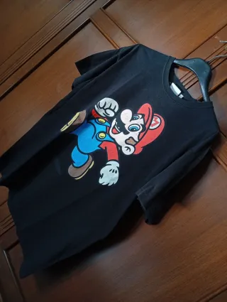 Camiseta Super Mario Negra