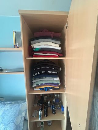 Habitación juvenil modular con escritorio