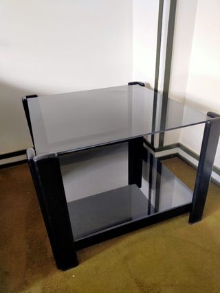 Mesilla metálica negra con cristal